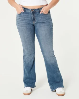 Vaqueros bootcut de talle medio y lavado medio
