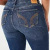 Vaqueros bootcut de talle medio y lavado medio