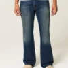 Vaqueros bootcut relajados de lavado oscuro