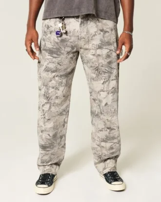 Vaqueros holgados de pintor con estampado de camuflaje