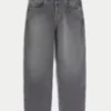 Vaqueros holgados skater con tachuelas bordadas en gris