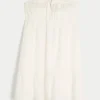 Vestido babydoll bordado sin tirantes
