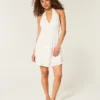 Vestido halter de crepé con espalda abierta