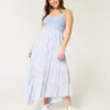 Vestido largo con cuello en V y mezcla de estilos de ganchillo