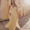 Vestido largo con espalda abierta