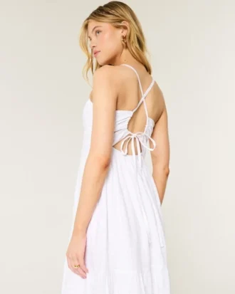 Vestido largo con espalda abierta