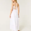 Vestido largo con espalda abierta