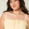 Vestido largo sin tirantes con fruncidos